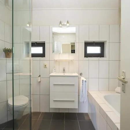 Beautiful Seaside House De Koog (Texel)