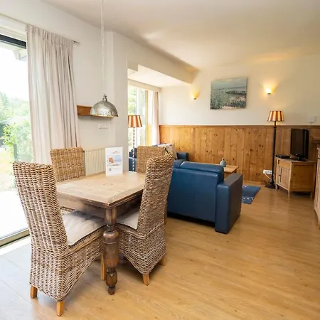 In Near Texel Apartament